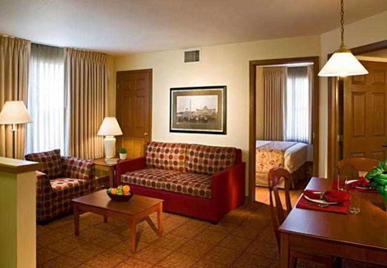 Towneplace Suites Minneapolis West/St. Louis Park Ngoại thất bức ảnh